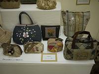 �����@���q