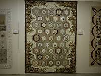 ���с@����